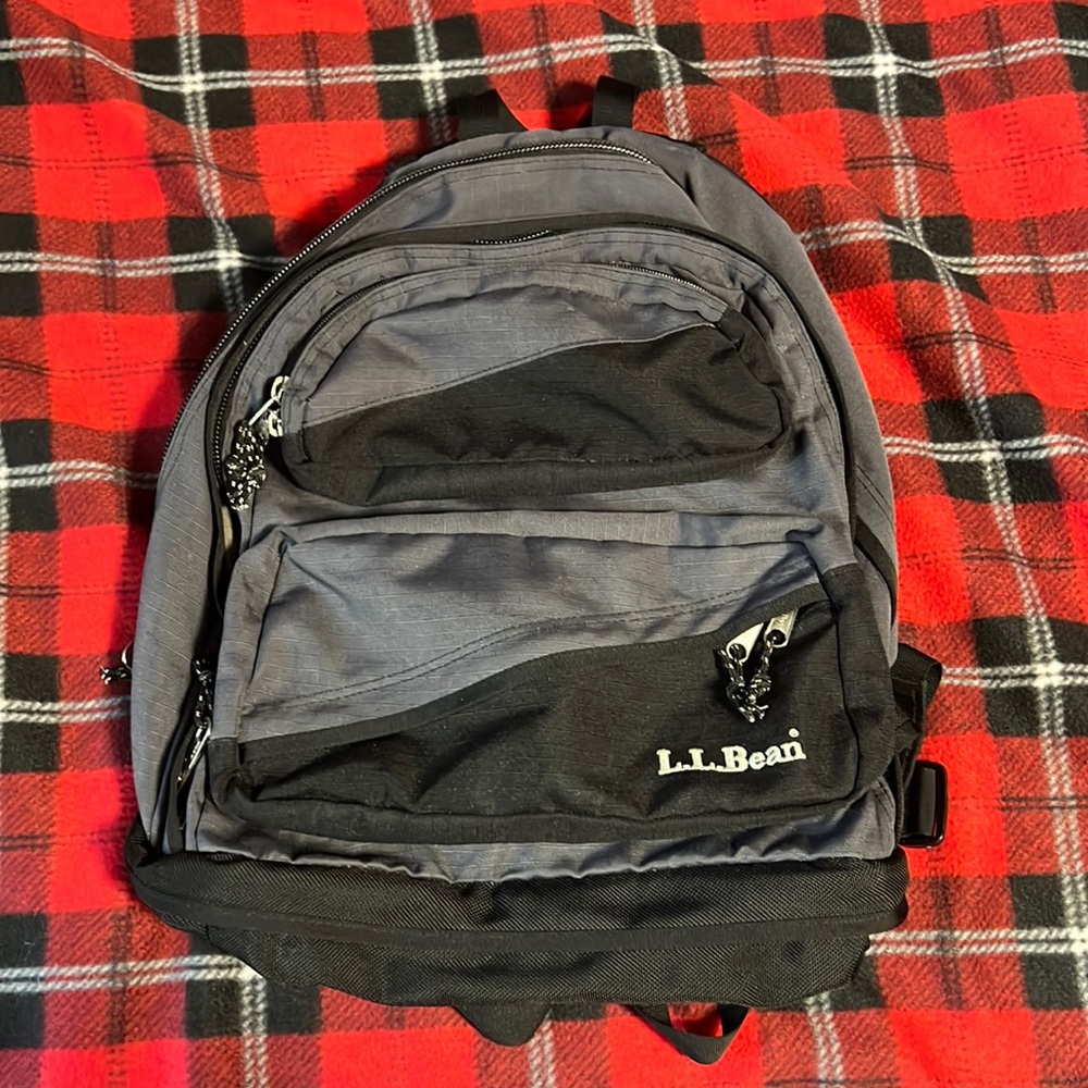 L.L.Bean multi pocket travel sport backpack